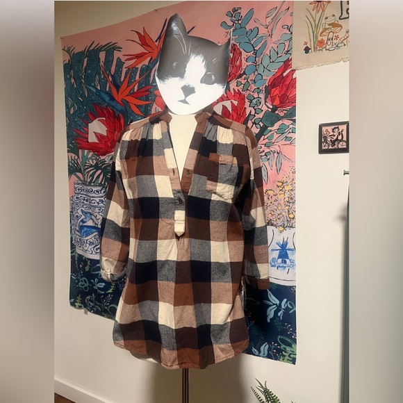 A Fall Essential. Brown Plaid Tunic – Size M - Picture 5 of 5